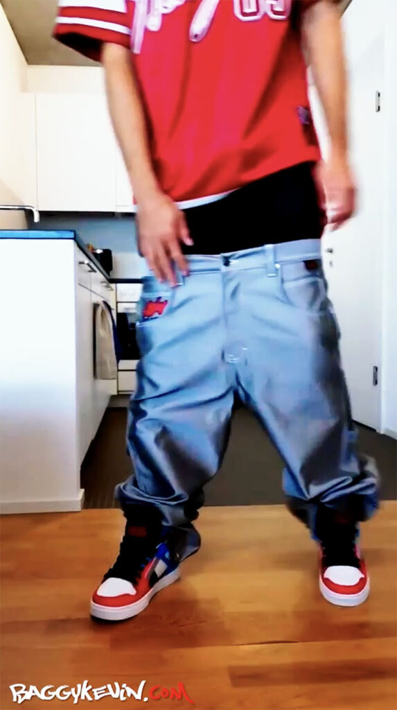Mobbymuup double sag